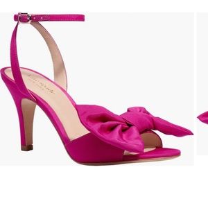 Gloria Bow Detail Ankle Strap Dress Sandals
Magenta Crush Size 10